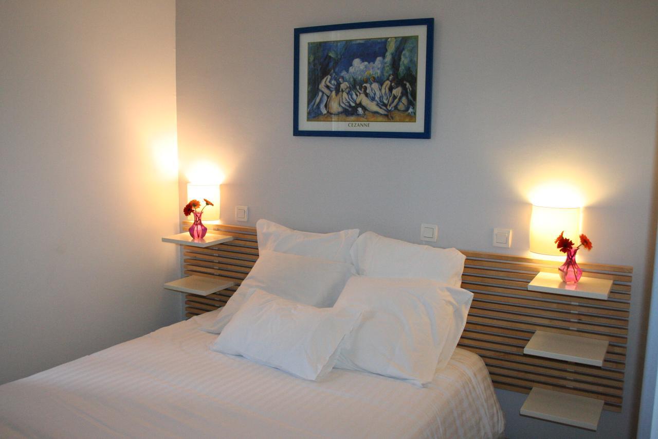 Hotel Les Italiens Бискарос Стая снимка